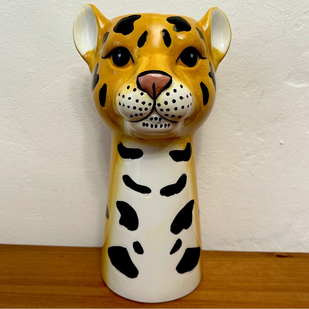 NWT 12.5” Tall Glazed Ceramic Leopard/Cheetah/Jaguar/Cat Vase